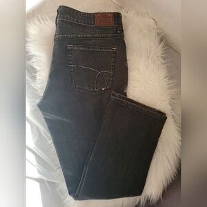 Tommy Hilfiger Women's Gray Straight Leg Jeans, Size 32 X 28